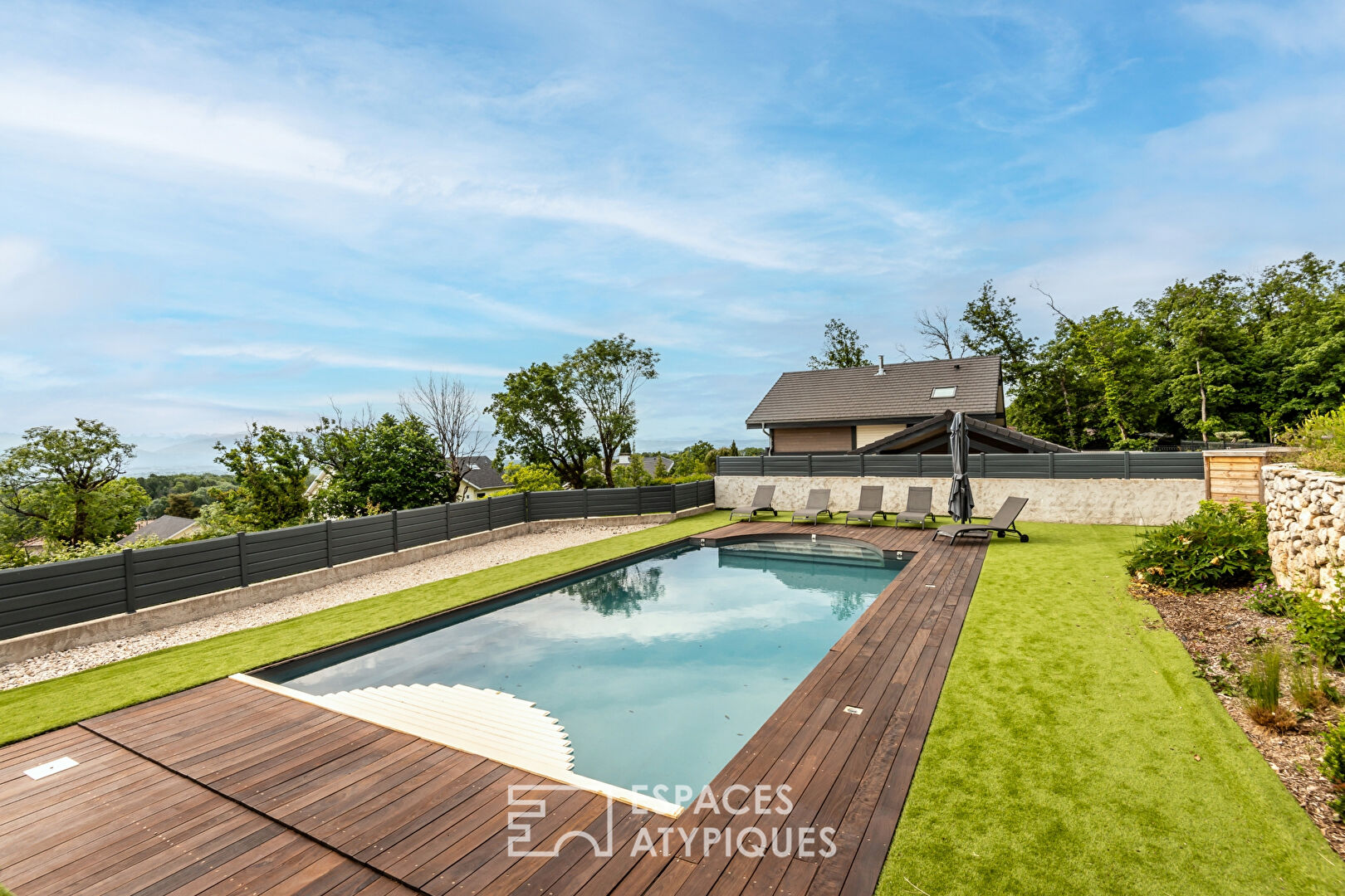 Maison avec vue imprenable sur le Mont-Blanc et Lac