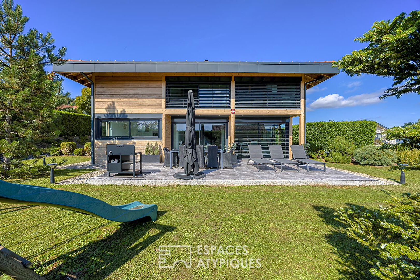 Maison contemporaine avec vue panoramique