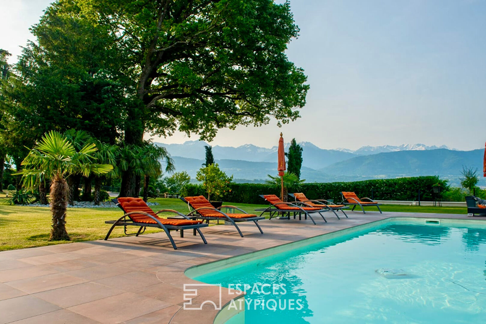 Exceptional Mansion with view of the Belledone massif