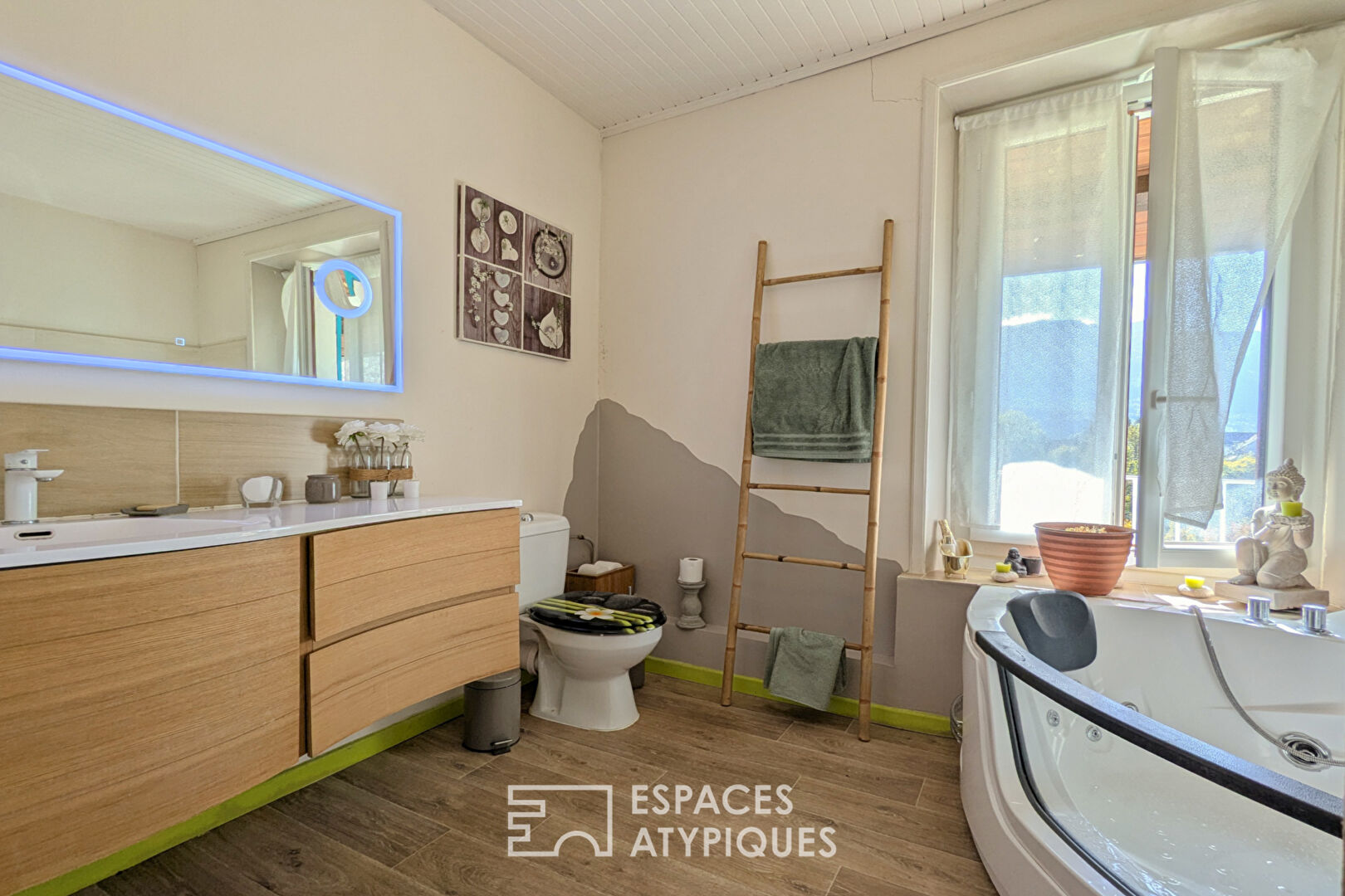 Maison de village avec vue