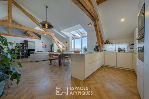 Charming duplex with lake view