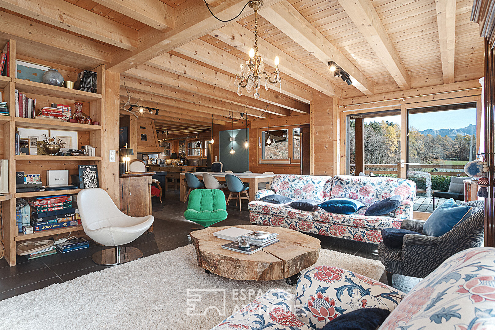 Chalet d’architecte avec vue imprenable sur la Dent d’Oche