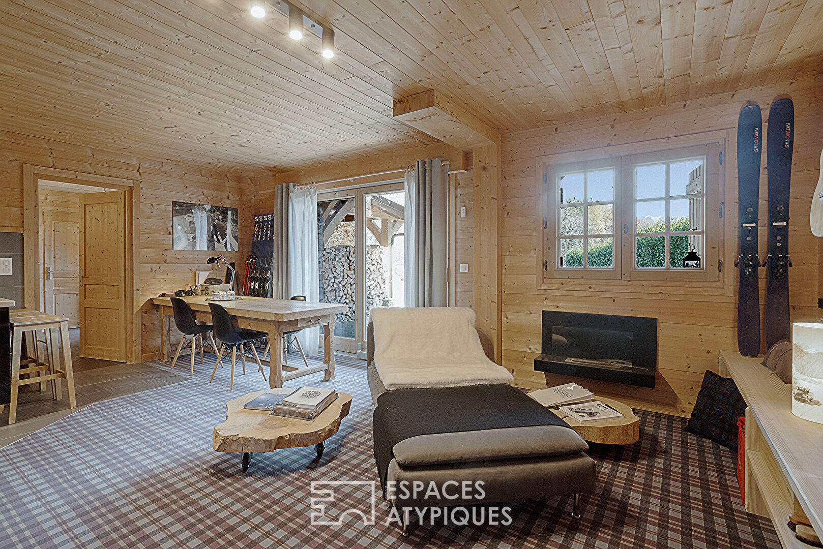 Chalet d’architecte avec vue imprenable sur la Dent d’Oche