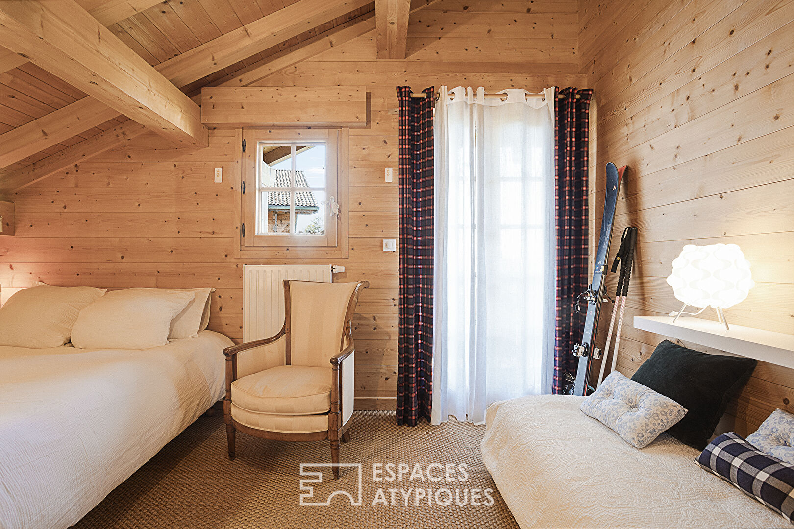 Chalet d’architecte avec vue imprenable sur la Dent d’Oche