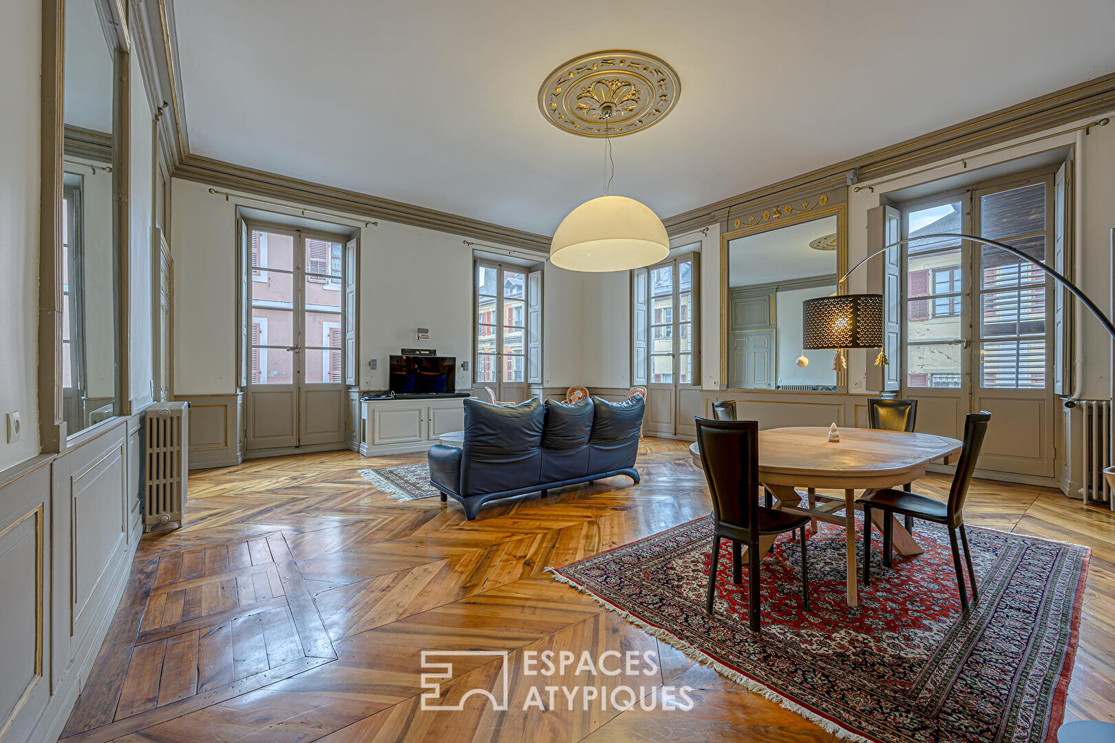 Appartement de caractère au coeur de la ville historique