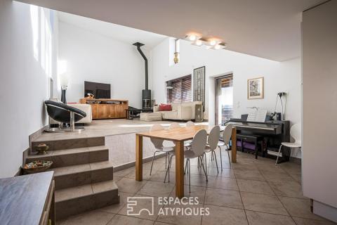 Maison de village rénovée entre cachet et modernité