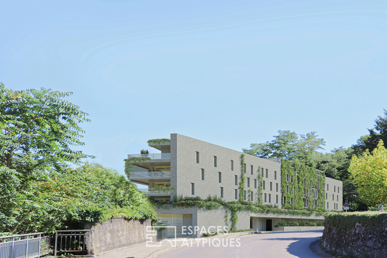 Appartement contemporain avec balcon et vue