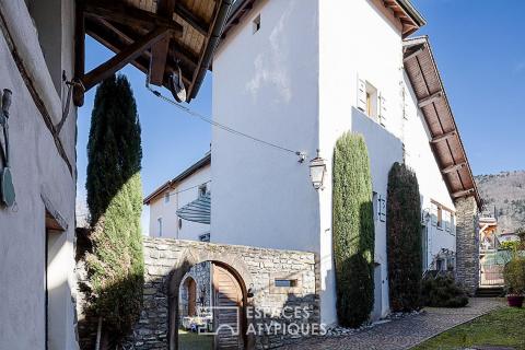 Castle with outbuildings and swimming pool near Geneva
