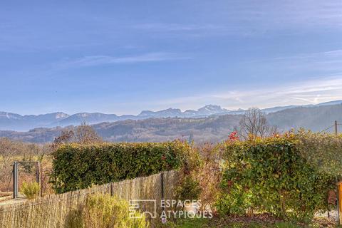 Ancien corps de ferme rénové avec vue