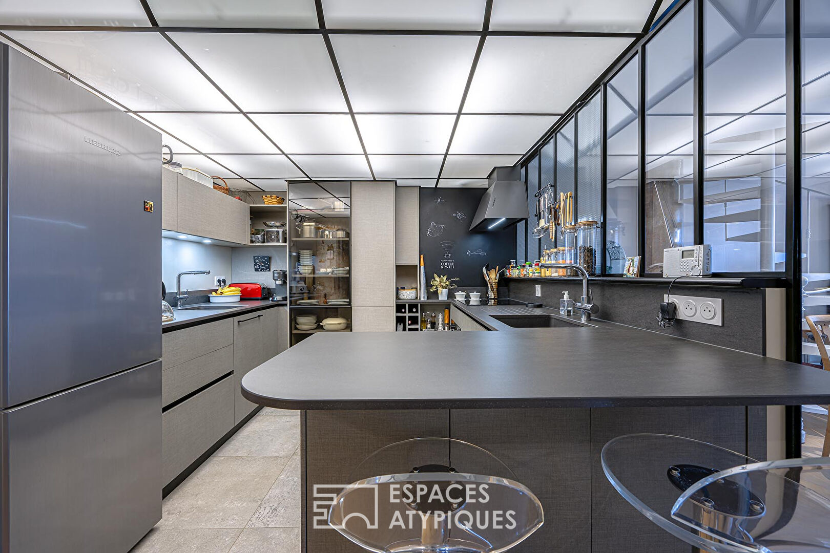 Duplex historique dans un ancien palace aixois