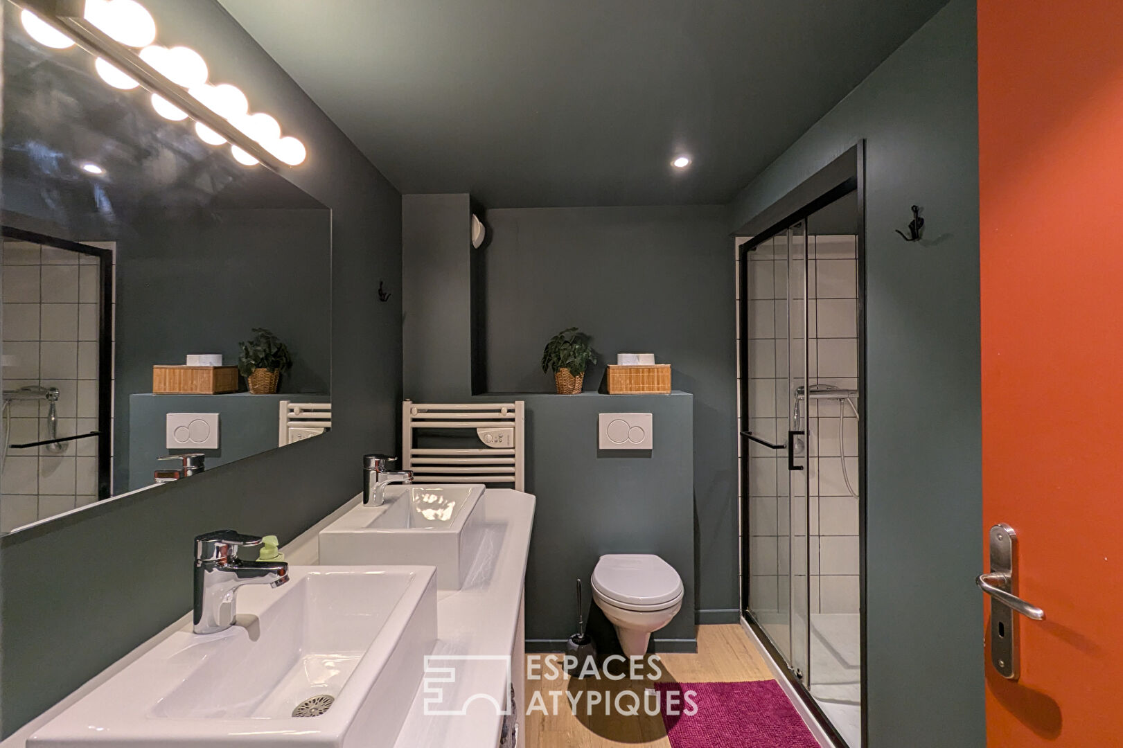 Rénovation contemporaine en plein centre-ville