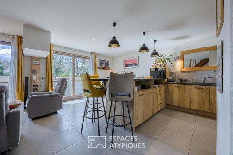 Lumineux duplex avec balcon