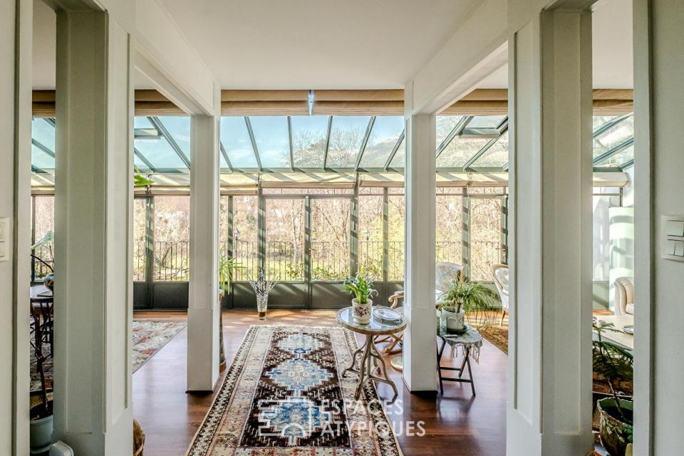 Maison confidentielle au coeur du centre-ville