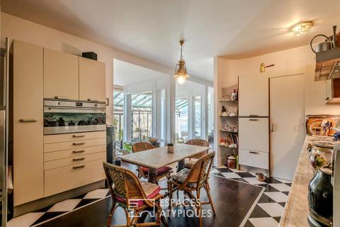 Maison confidentielle au coeur du centre-ville