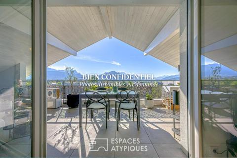 Appartement comtemporain avec terrasse et vue