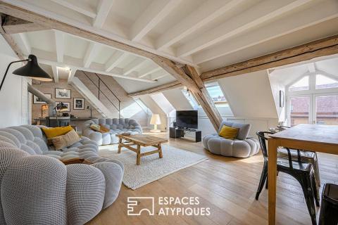 Duplex sous les toits en hypercentre
