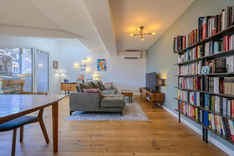 Charmant appartement avec terrasse en coeur de ville