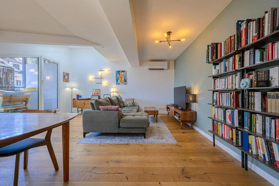 Charmant appartement avec terrasse en coeur de ville