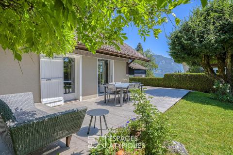 Charming character house with view and garden