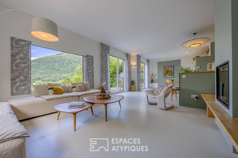 Maison contemporaine avec jardin paysager