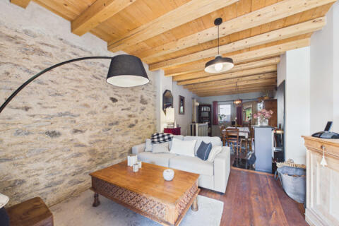 Chalet authentique avec vue panoramique sur les sommets