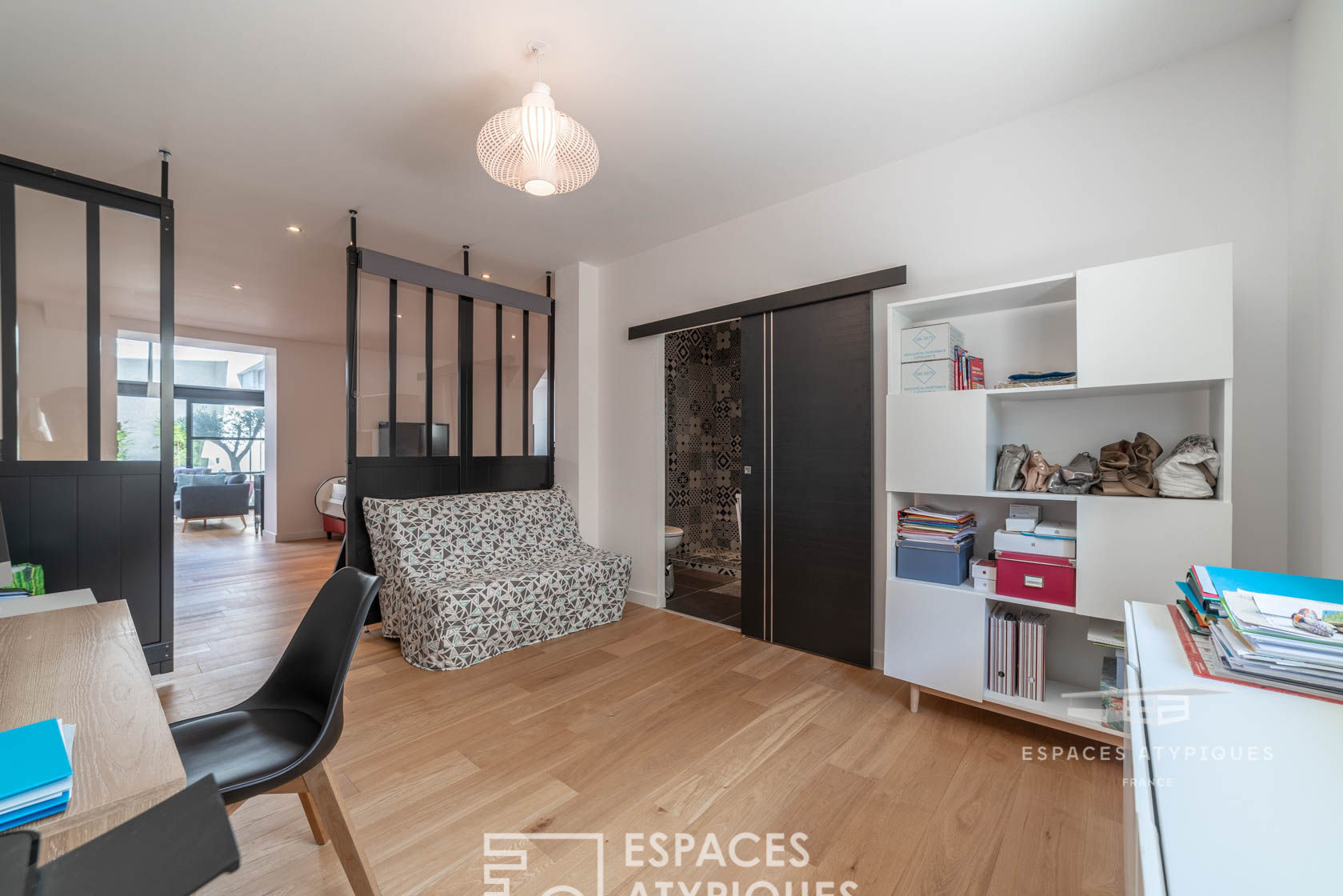 Loft intimiste avec patio à deux pas du centre-ville