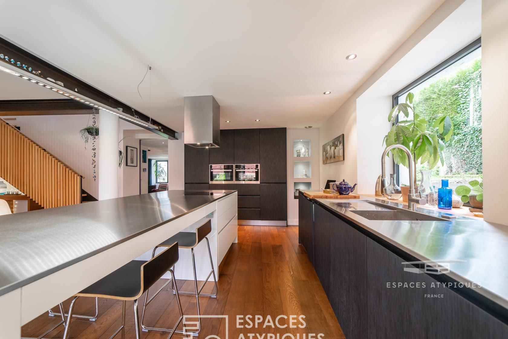 Rénovation contemporaine dans une ferme de caractère