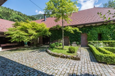 Dépendance de château rénovée au style « campagne-chic »