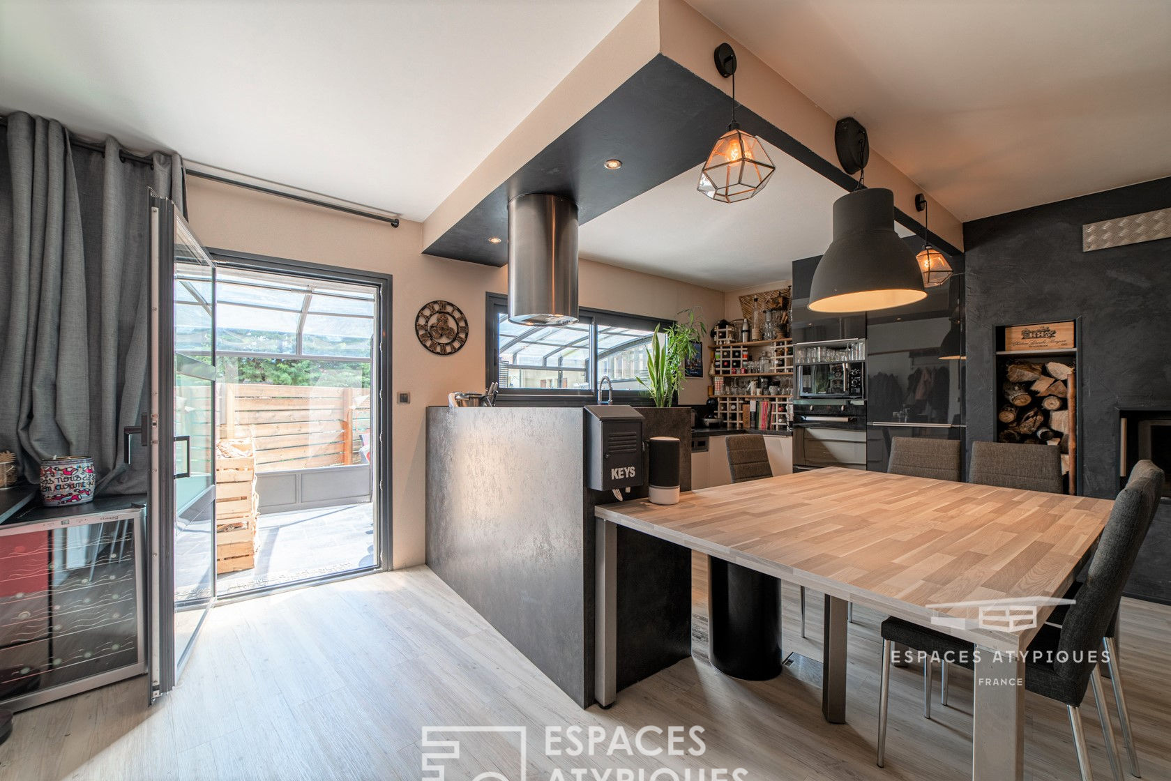 Maison de village revisitée avec terrasse