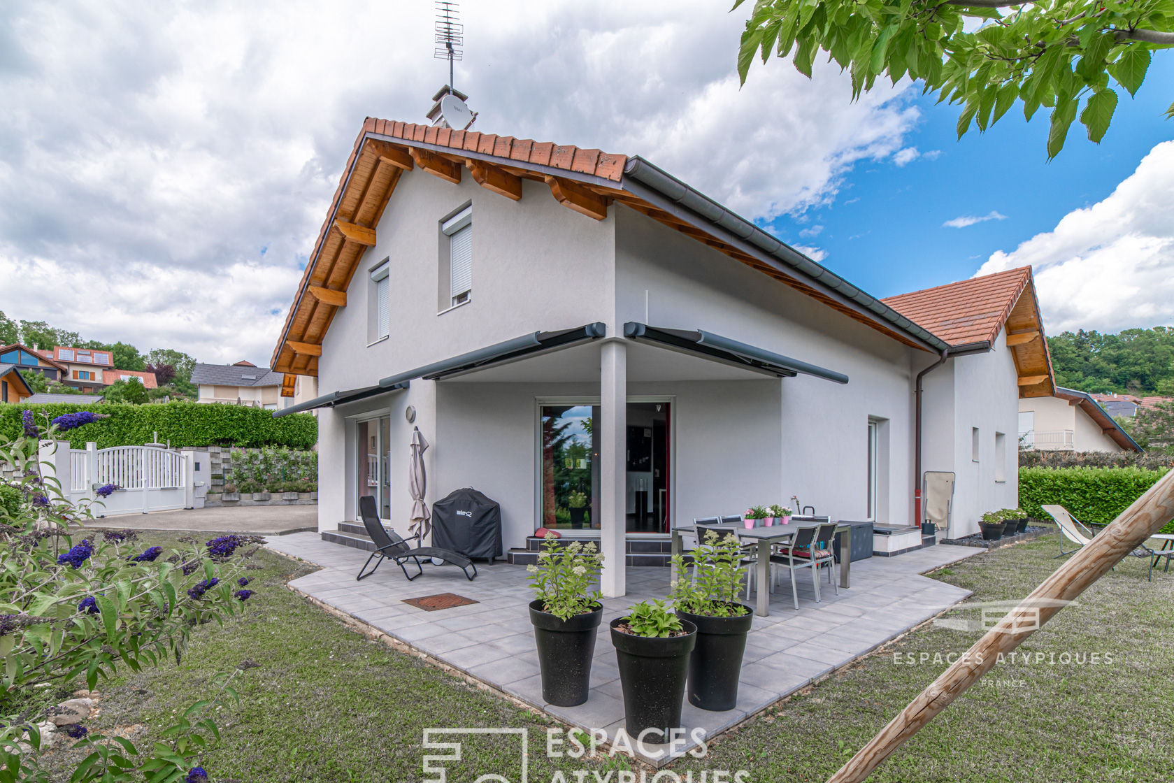 Villa familiale et contemporaine