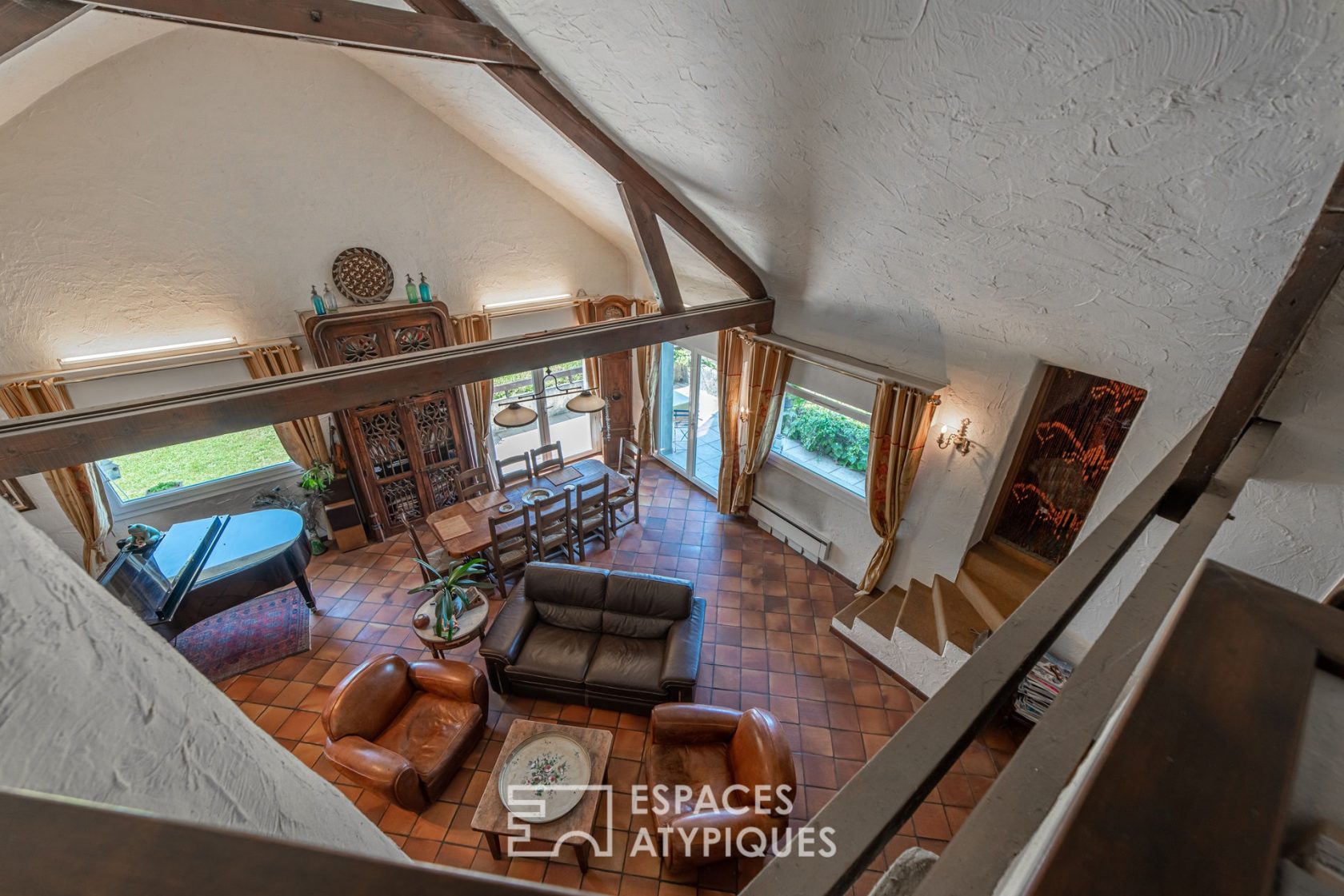 Maison de caractère avec piscine et vue exceptionnelle