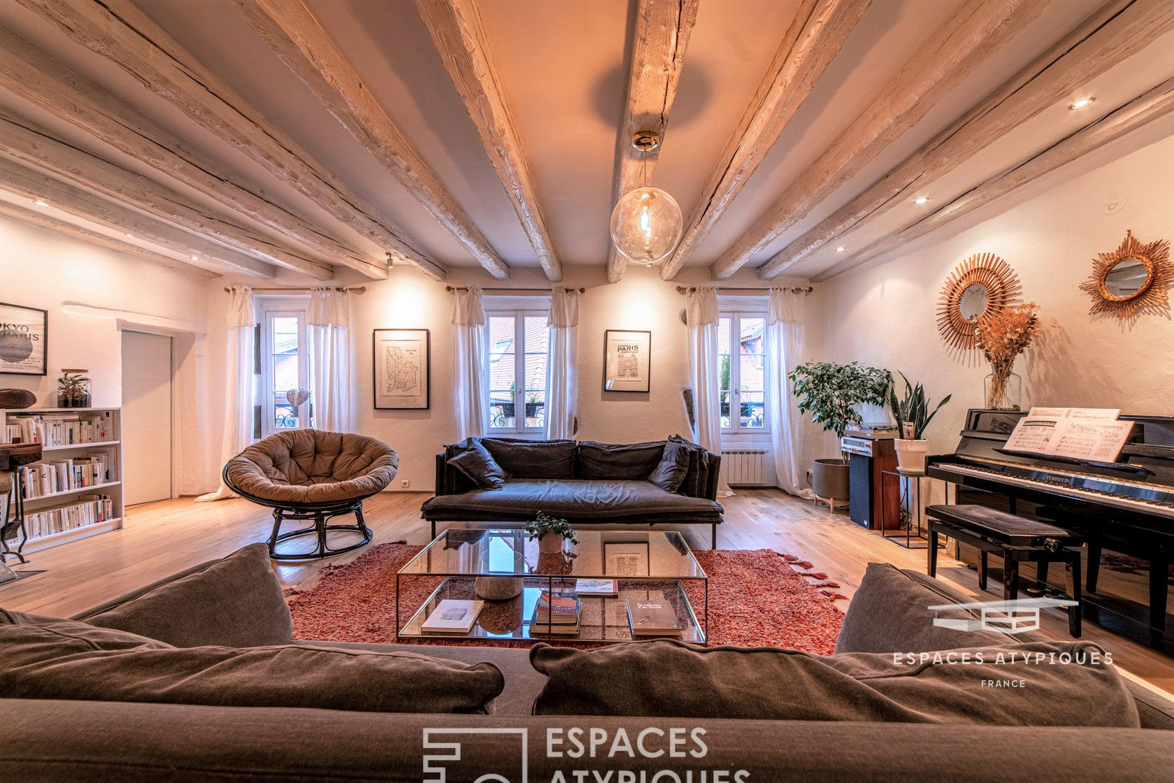 Triplex traversant contemporain en coeur de ville