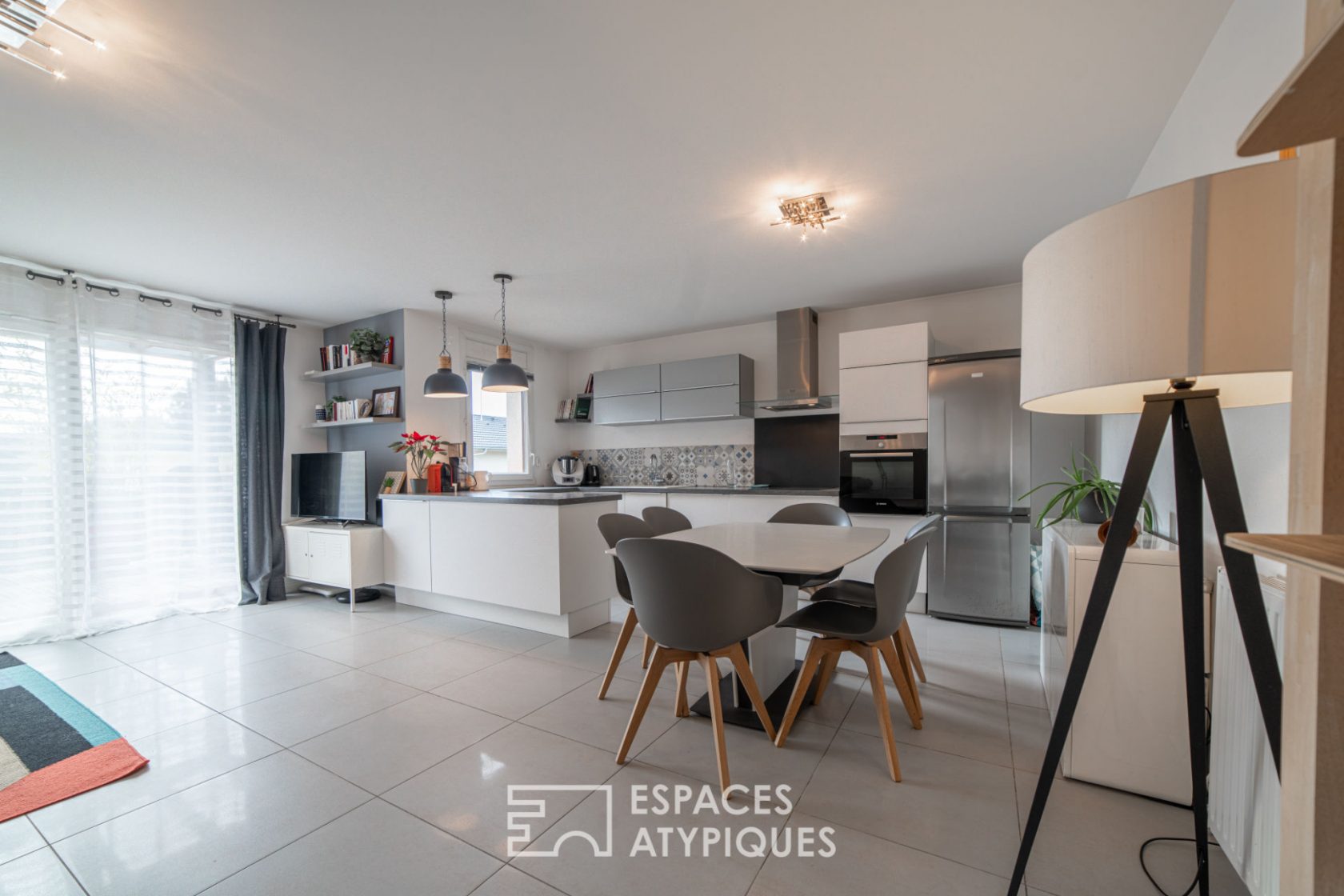Appartement-terrasse contemporain