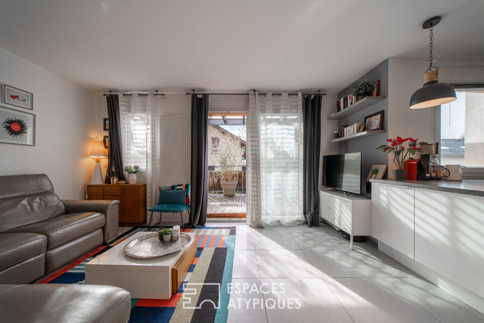 Appartement-terrasse contemporain