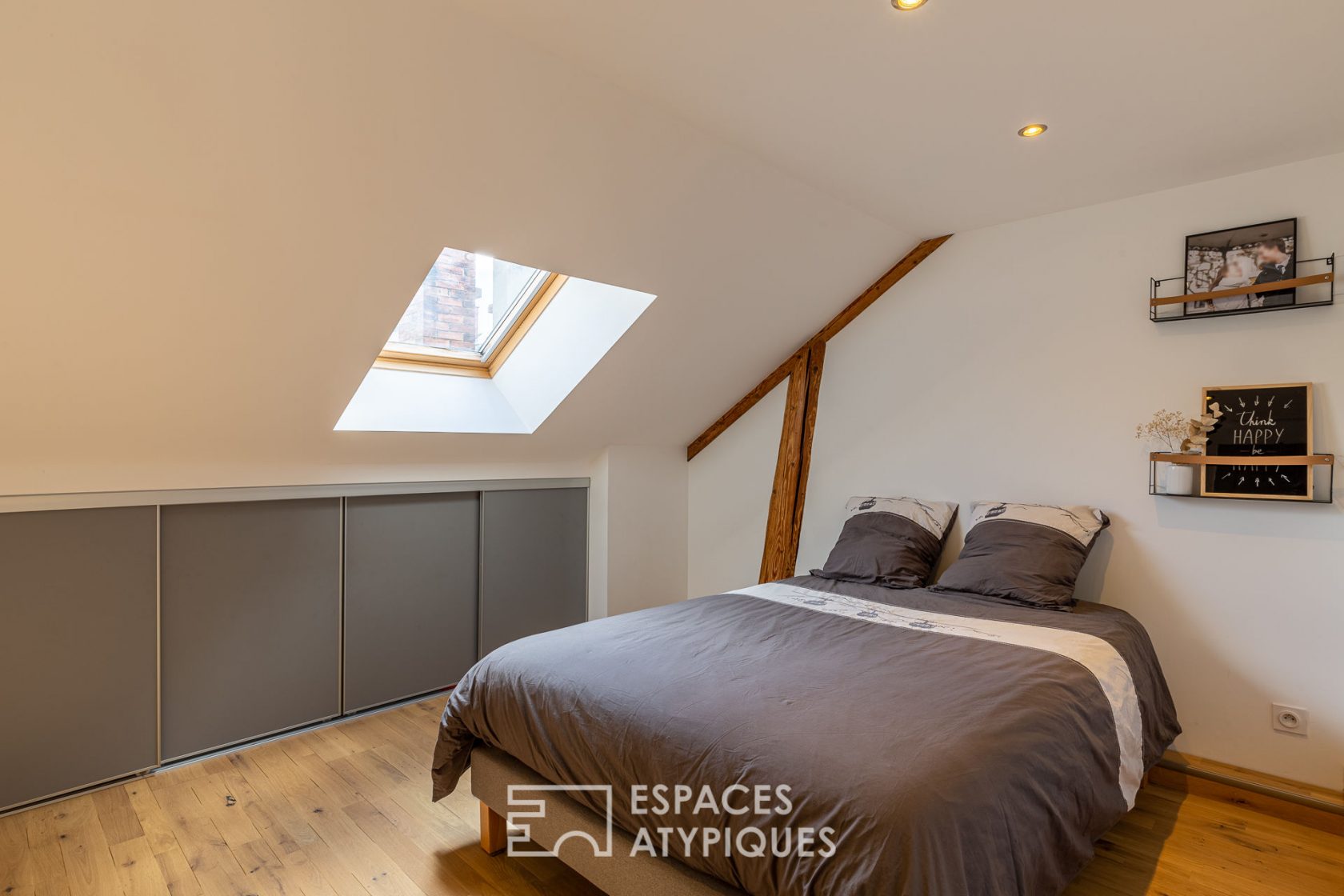 Appartement contemporain en dernier étage