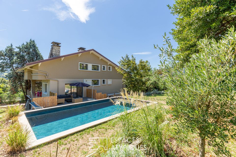 73000 CHAMBERY - MAISON TRADITIONNELLE REVISITÉE - Réf. 880EA