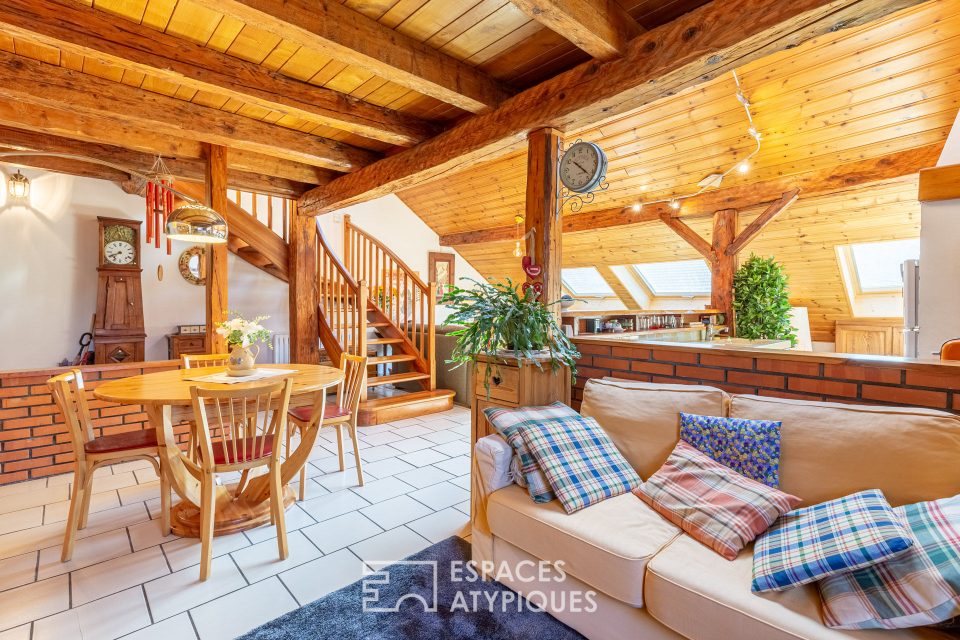 73200 ALBERTVILLE - DUPLEX RÉNOVÉ EN COEUR DE VILLE - Réf. 881EA
