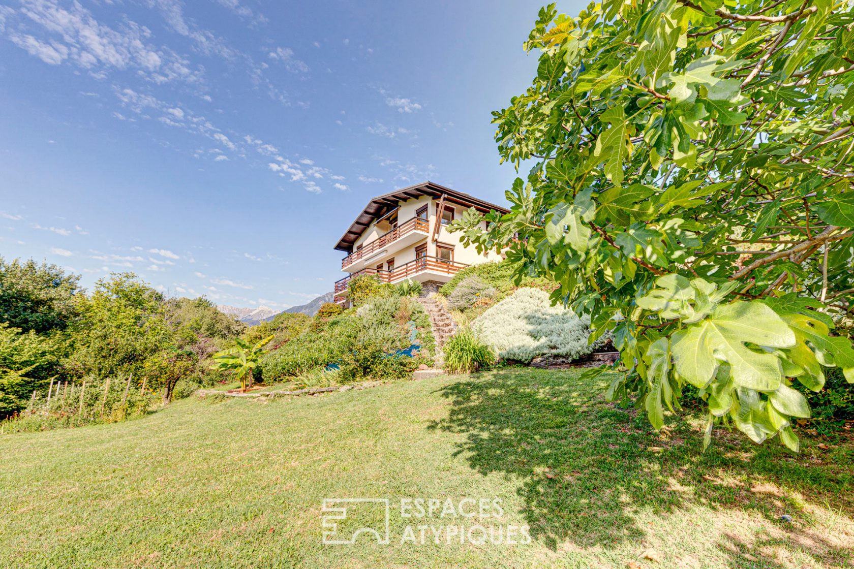 Maison d’architecte avec vue