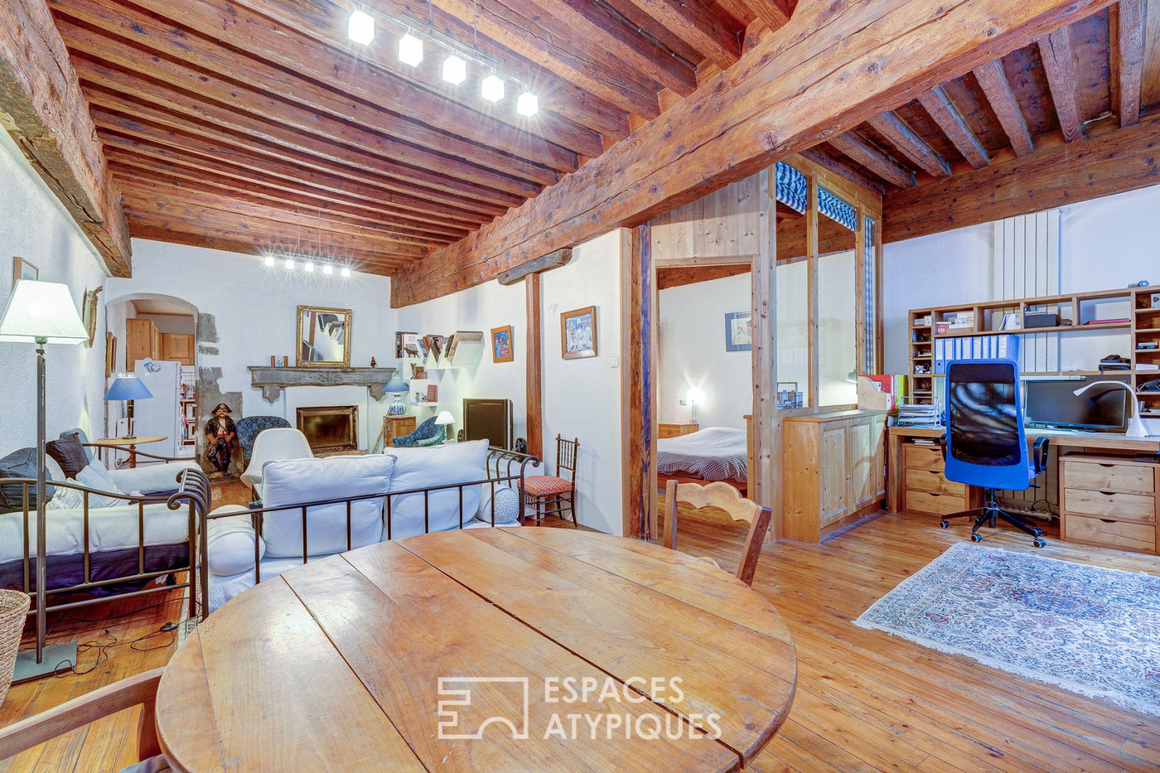 Appartement avec patio au coeur de la Vieille Ville