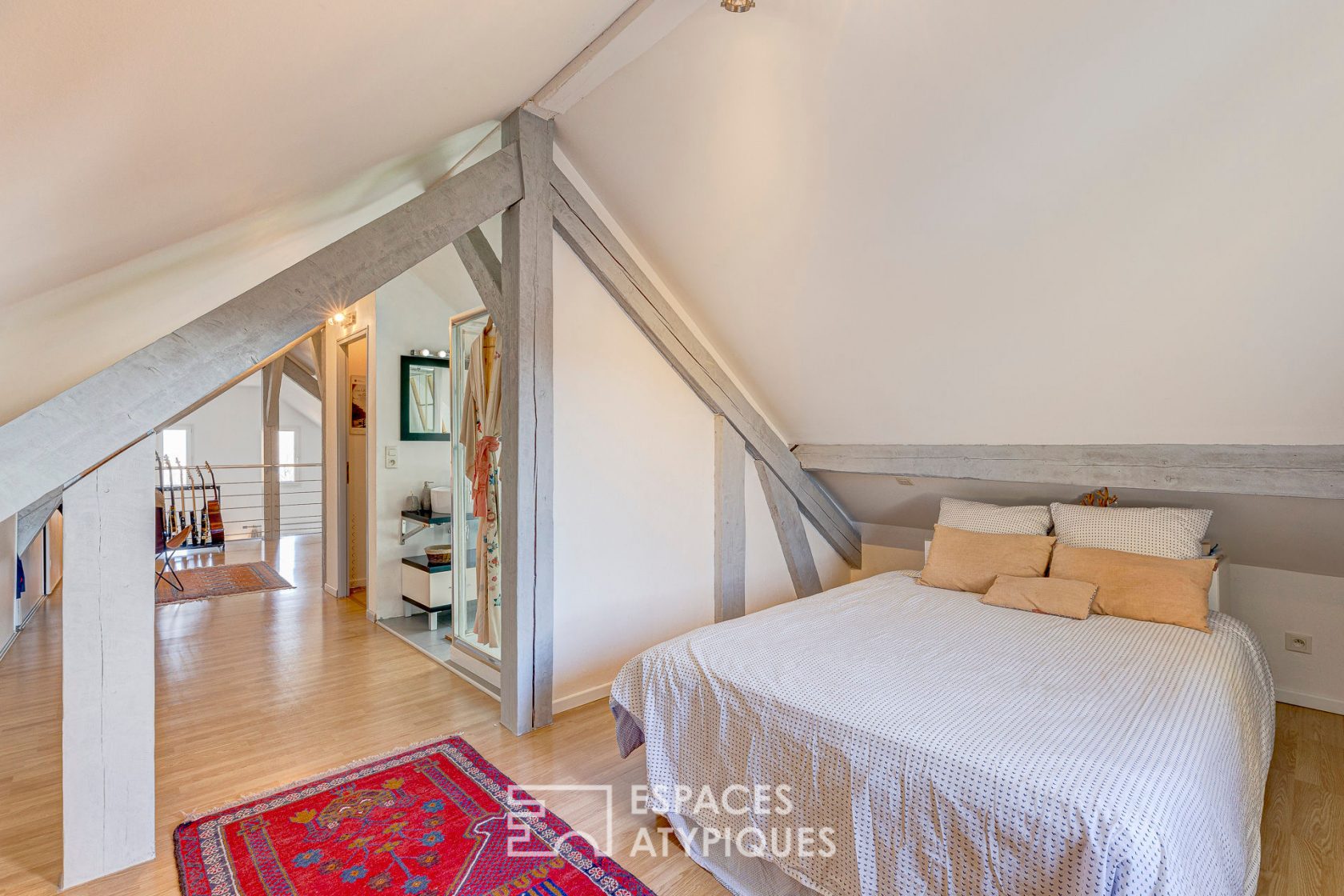 Appartement en duplex avec vue imprenable sur le lac