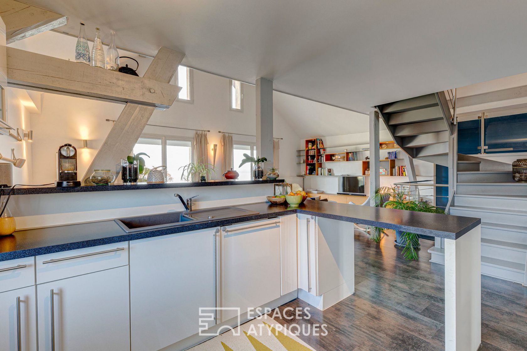 Appartement en duplex avec vue imprenable sur le lac