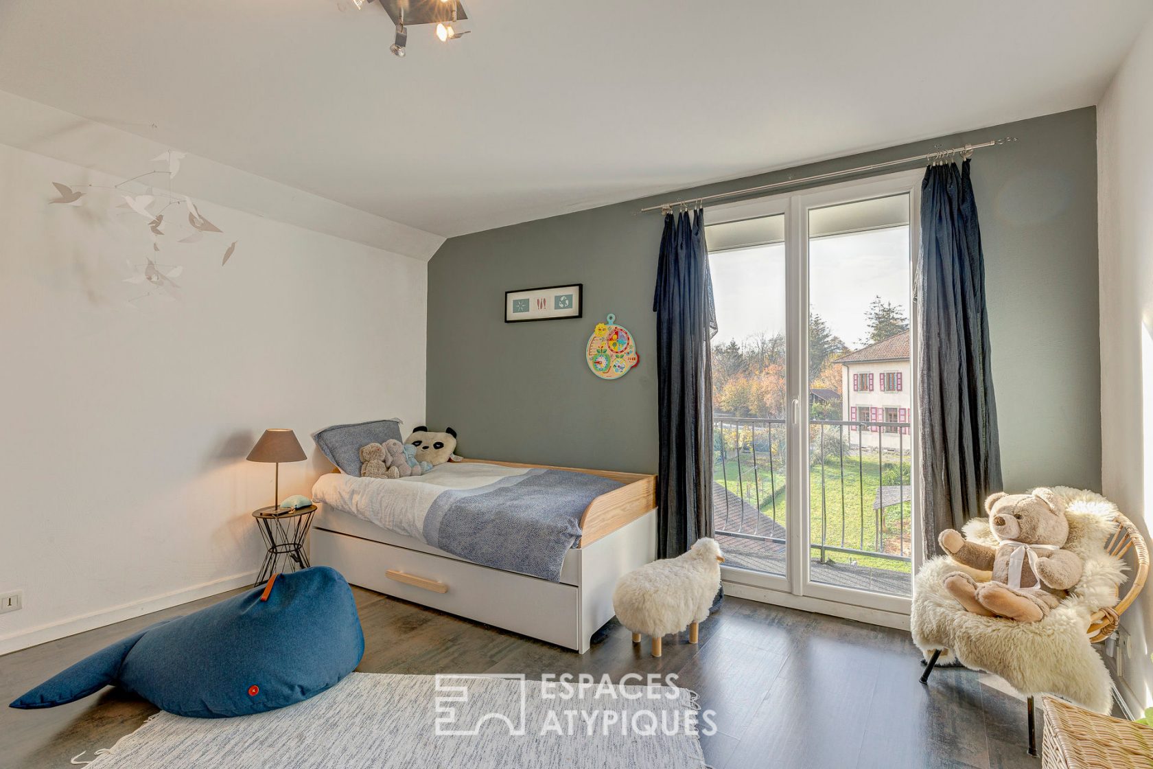 Appartement en duplex avec vue imprenable sur le lac