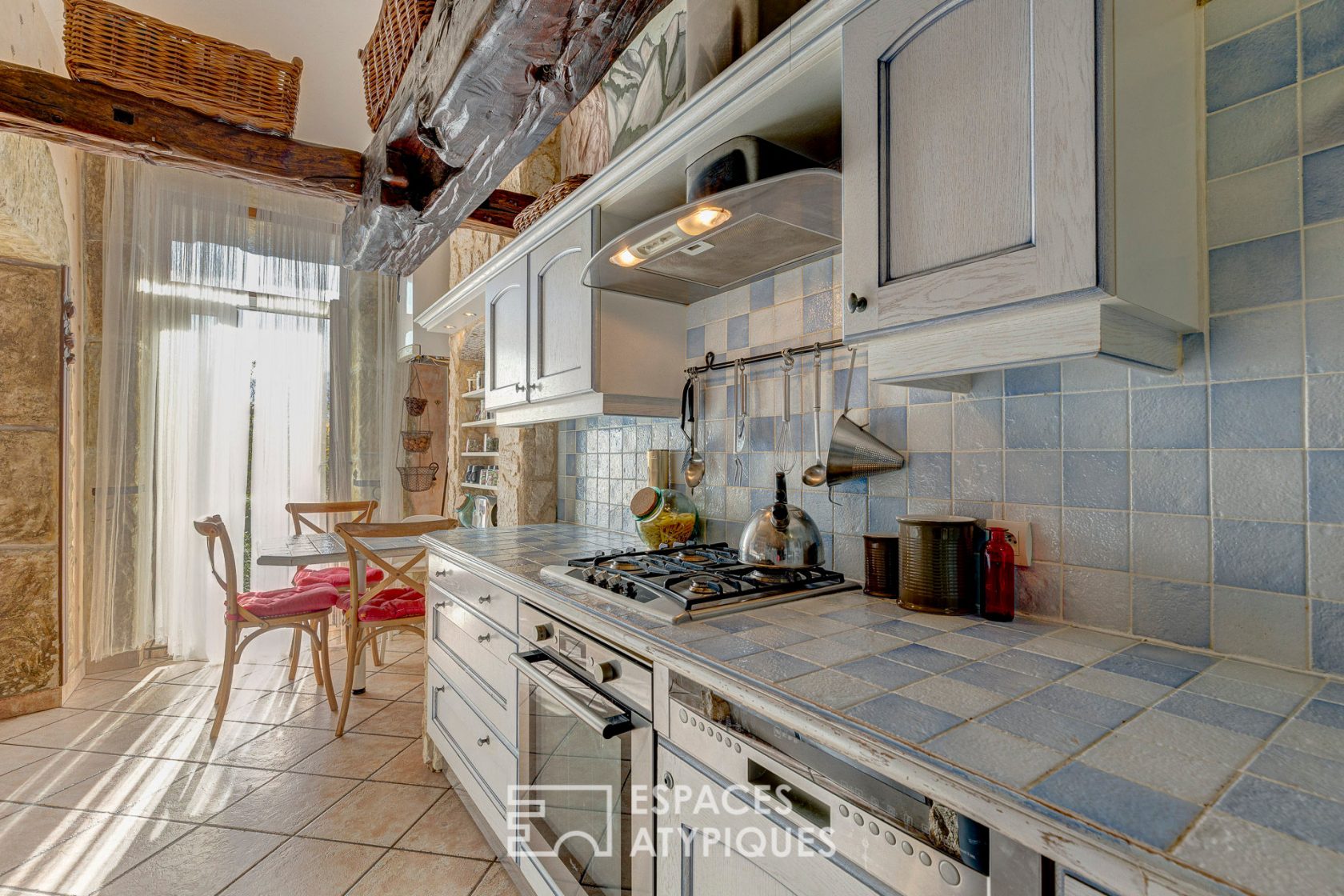 Maison de charme dans un écrin de verdure