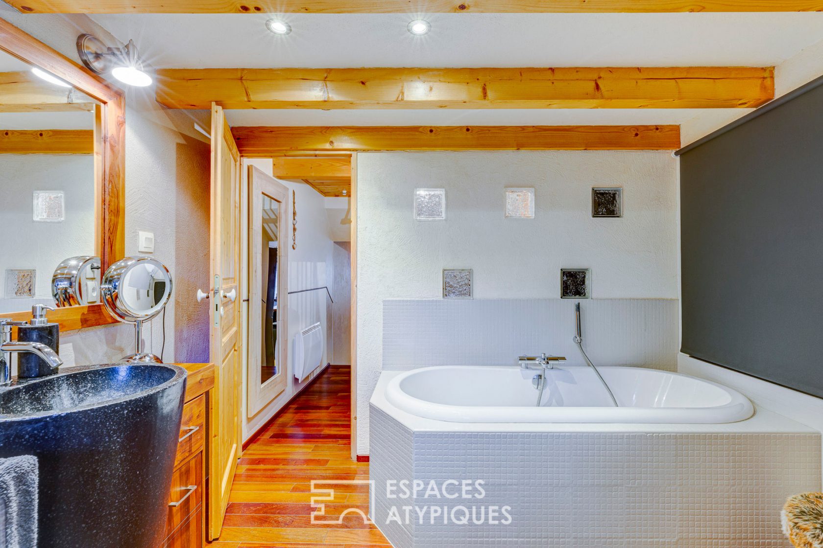 Maison de village rénovée avec terrasse