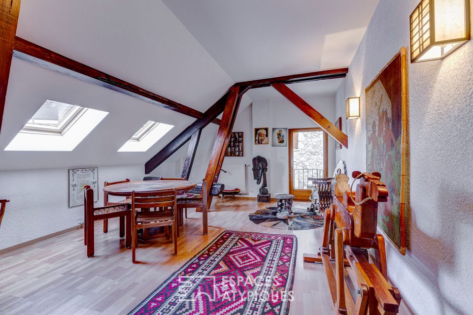 74290 VEYRIER DU LAC - Maison des années 1800 avec vue lac - Réf. 949EA