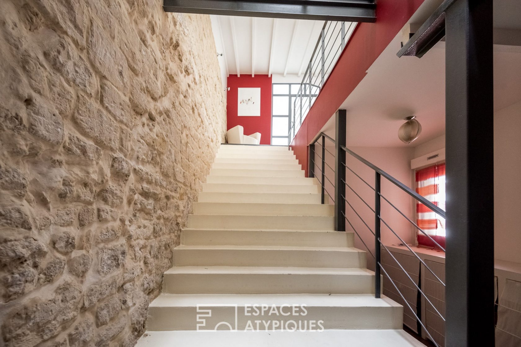 Loft triplex en centre-ville avec terrasse