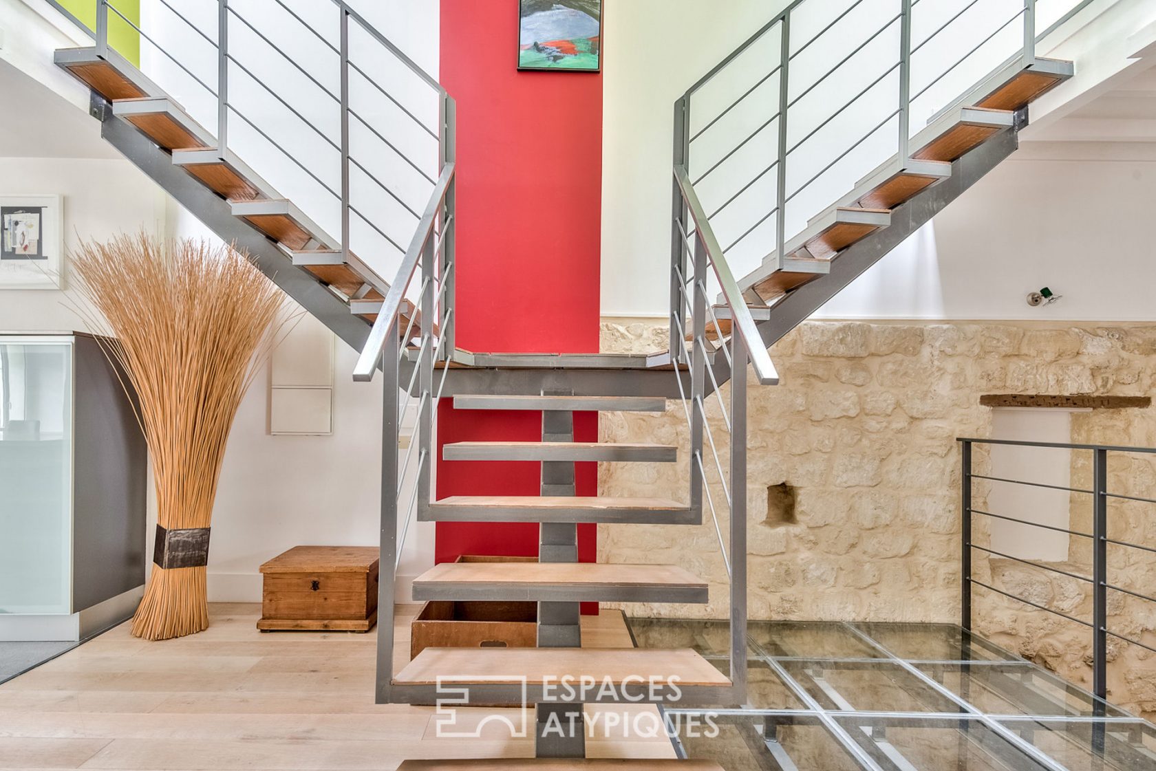 Loft triplex en centre-ville avec terrasse