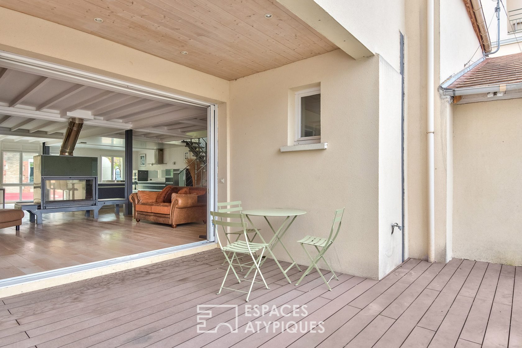 Loft triplex en centre-ville avec terrasse