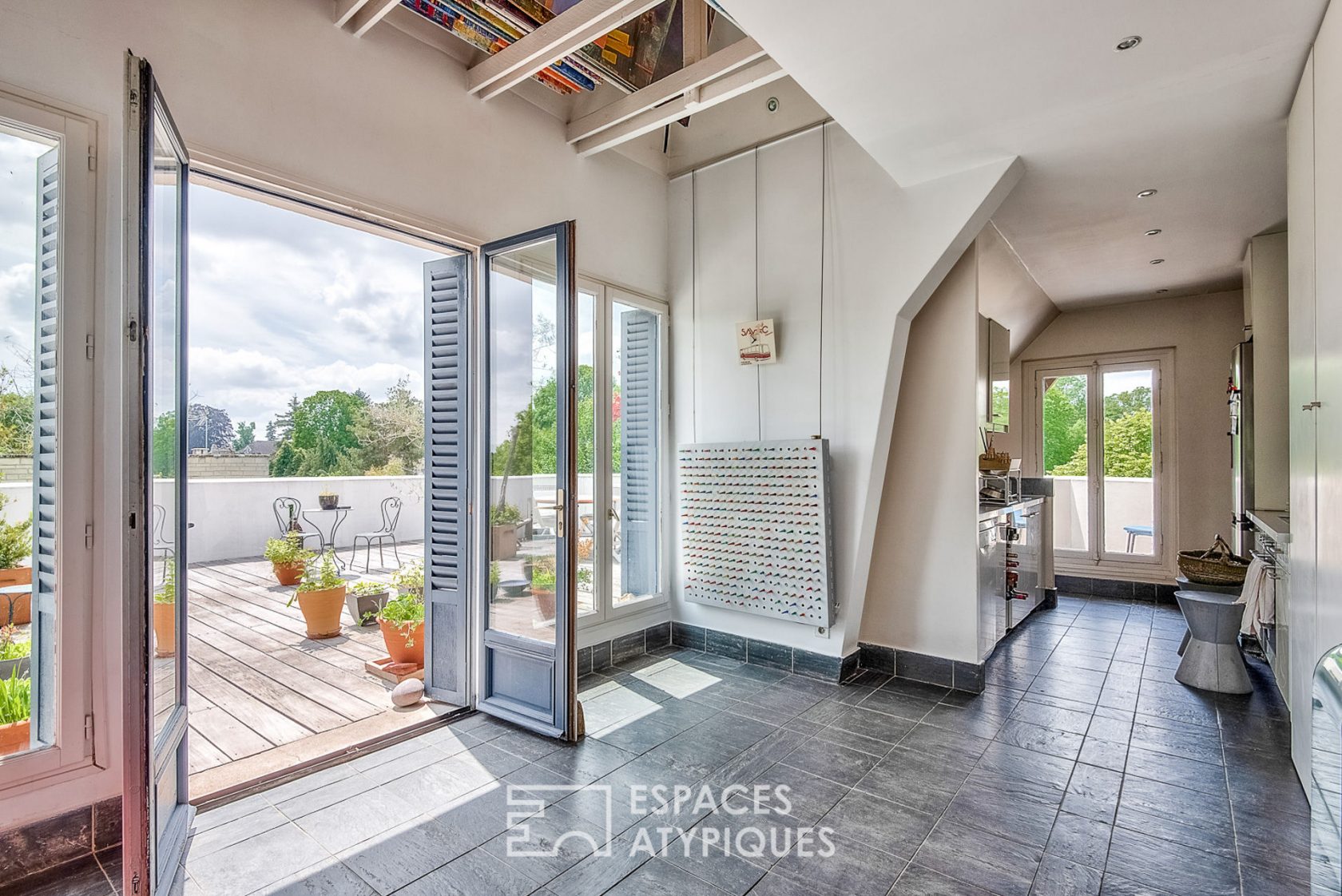 Duplex avec terrasse et jardin plein sud