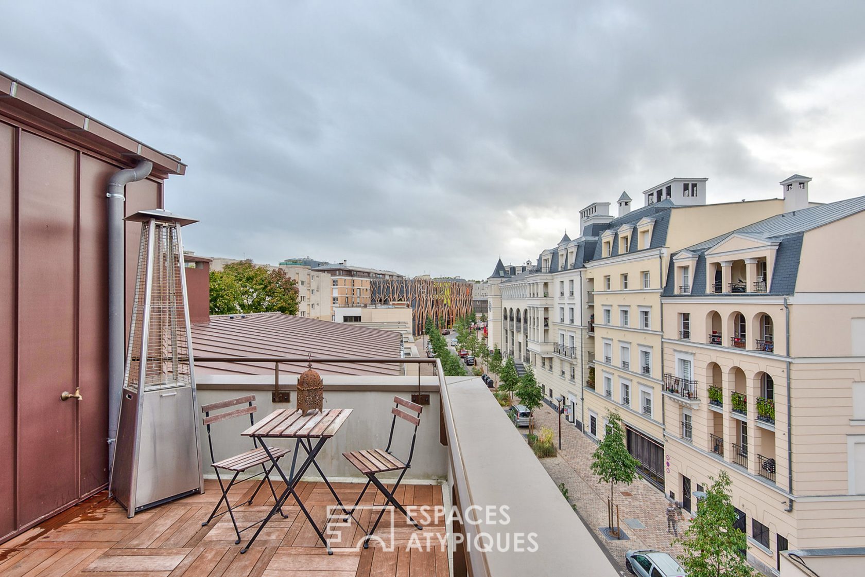 Duplex with terrace last floor